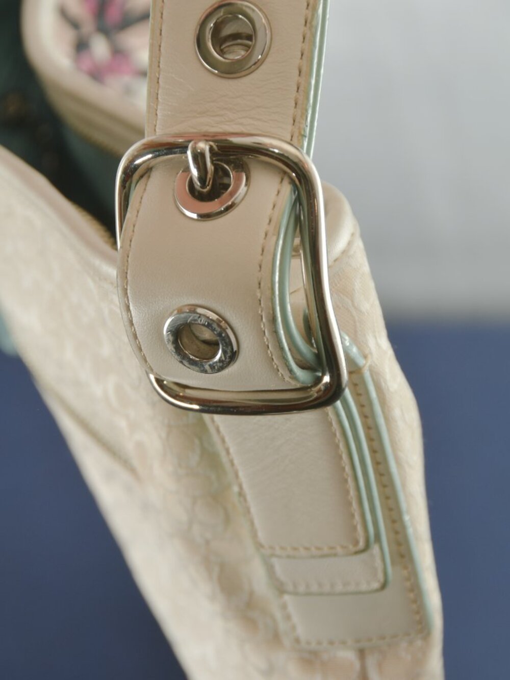 Coach Vintage - Picture 3 of 5